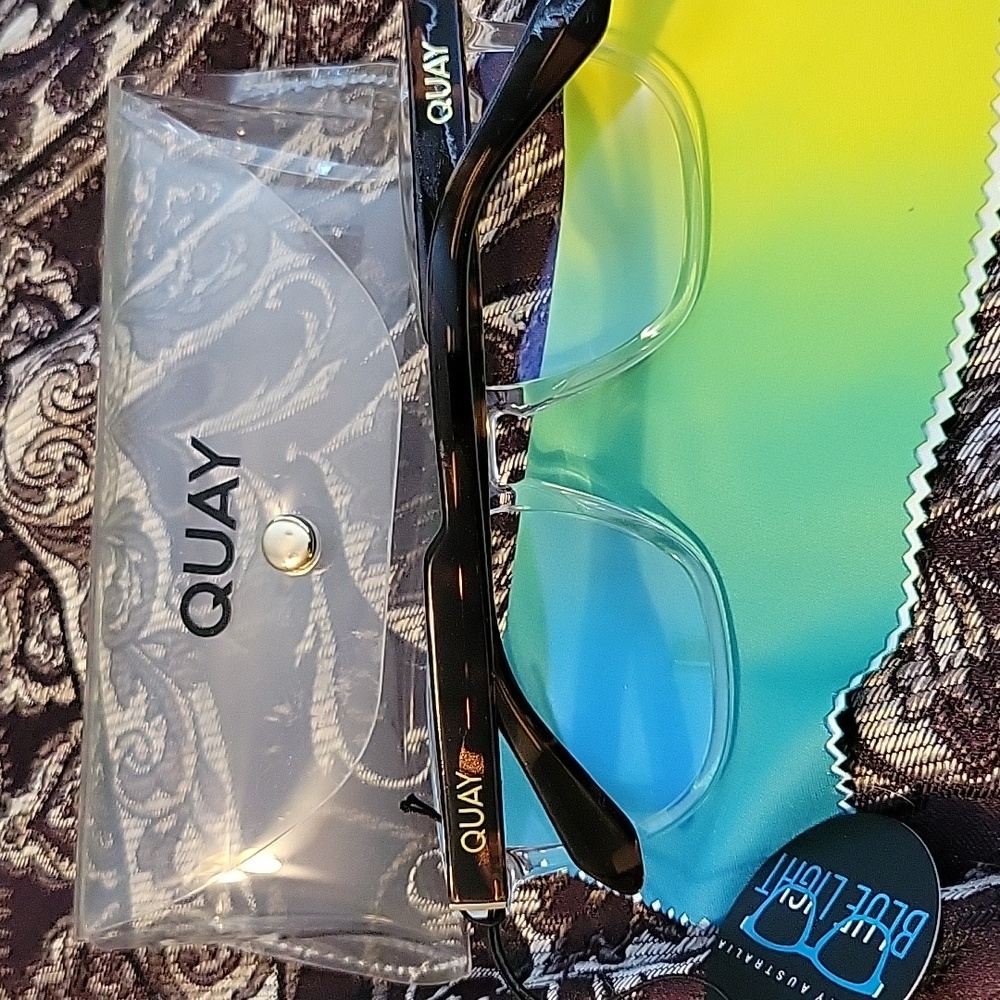 Nwt quay blue light glasses - Picture 3 of 3